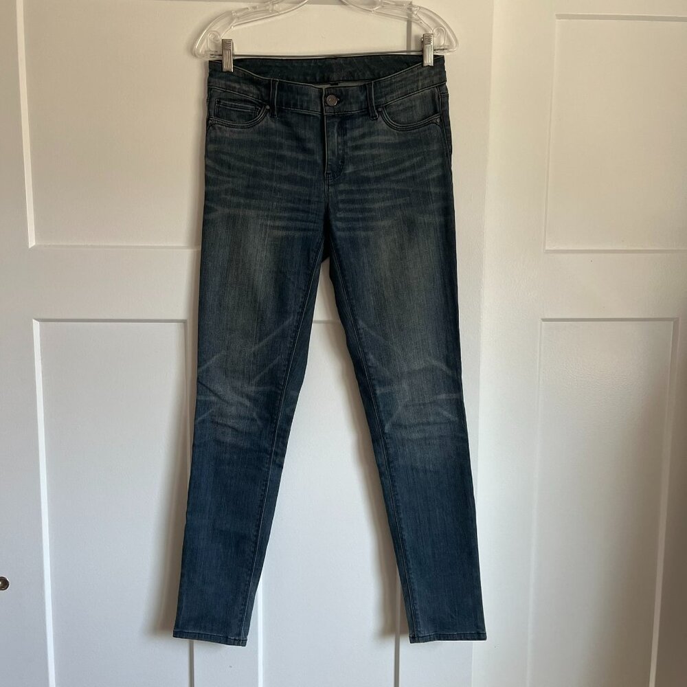 White House Black Market Skinny Jeans